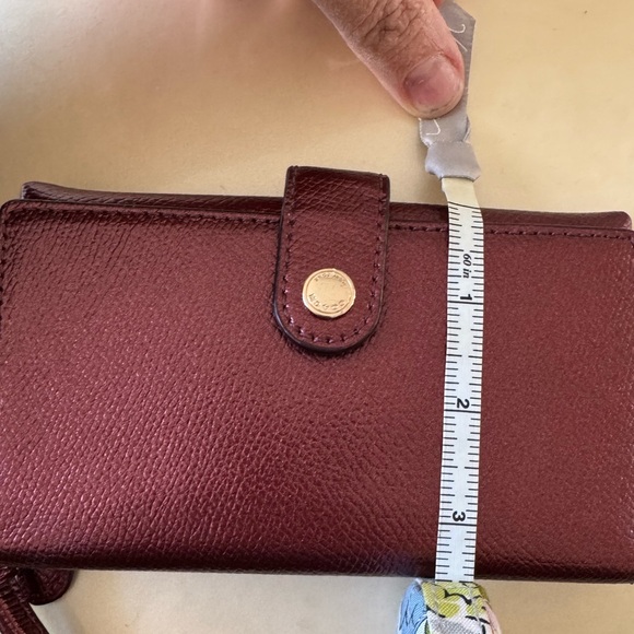 EUC COACH PEBBLED LEATHER BUTTON CLOSURE BIFOLD WRISTLET WALLET - Picture 9 of 11